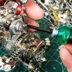 3D kovová stavebnice Mechanický králík Cyberpunk